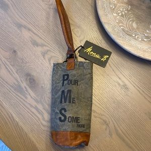 BRAND NEW with TAGS Mona B canvas wine tote